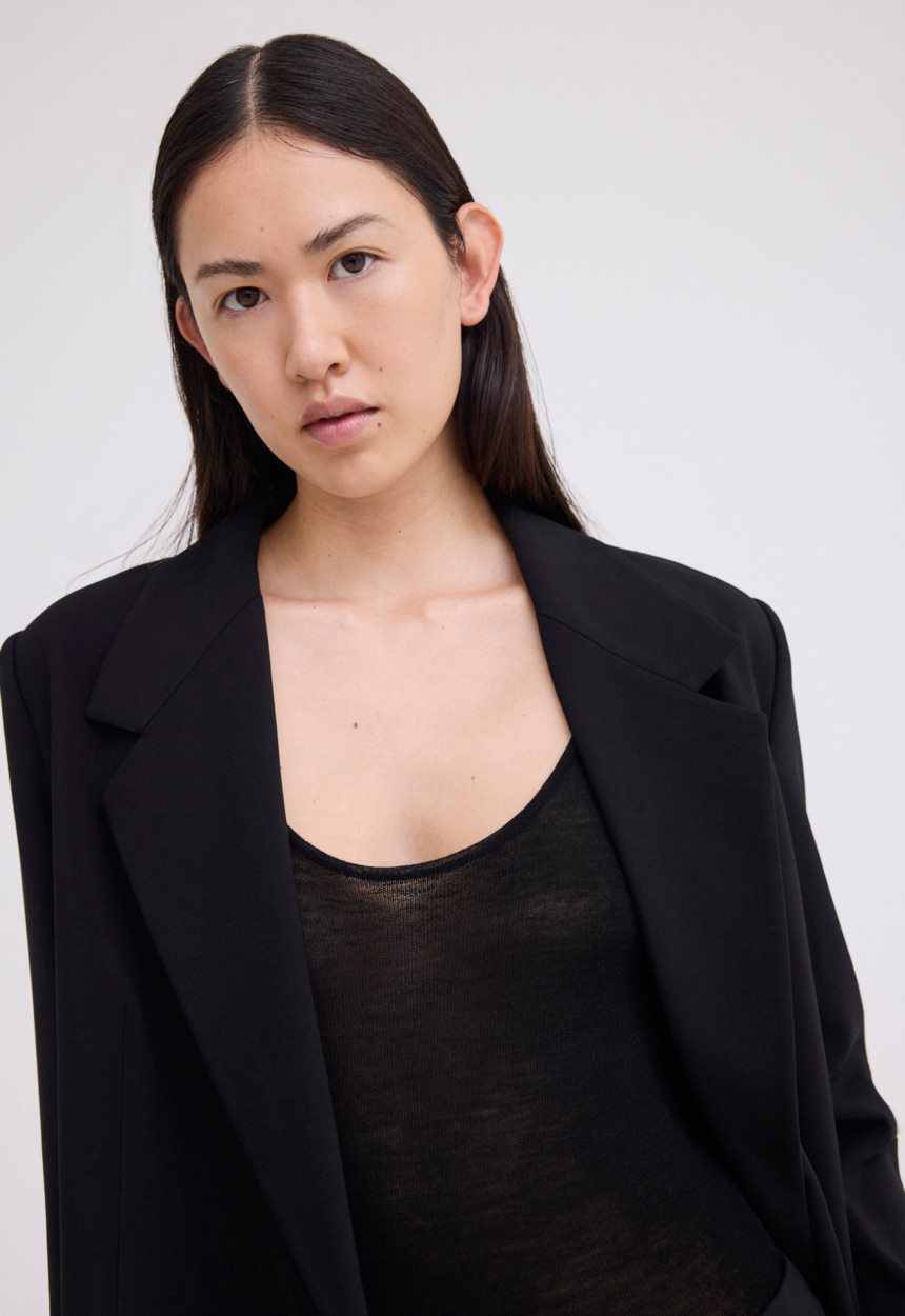 Jac + Jack Vitality Tailored Blazer - Black